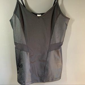 🌟3/$15! NWT Fabletics Stretch Black Tank with Mesh Sides